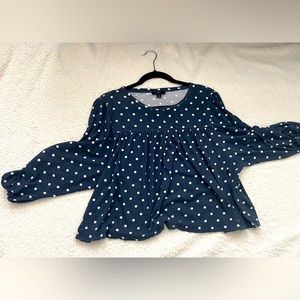 JCrew navy and white polka dot 3/4 length swing shirt.